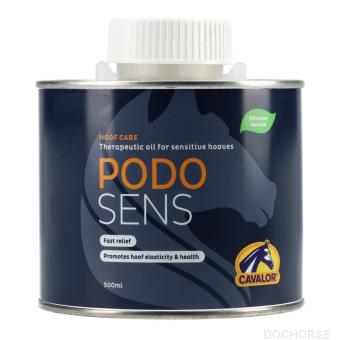 Cavalor PodoSens 500ml. --- Therapeutisch hoefolie van essentiële oliën van kruidnagel, berk, lavendel en eucalyptus.