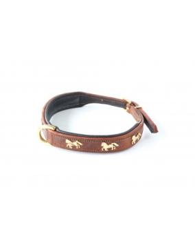 HB Halsband Paard. --- Luxe, gevoerde lederen halsband met messing paardjes, in 2 kleuren.