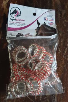 Equidivine Diamond Braid Elastics Red 20 pieces -- Dale un toque de brillo a tus trenzas con estos elásticos de trenza de diamantes.
